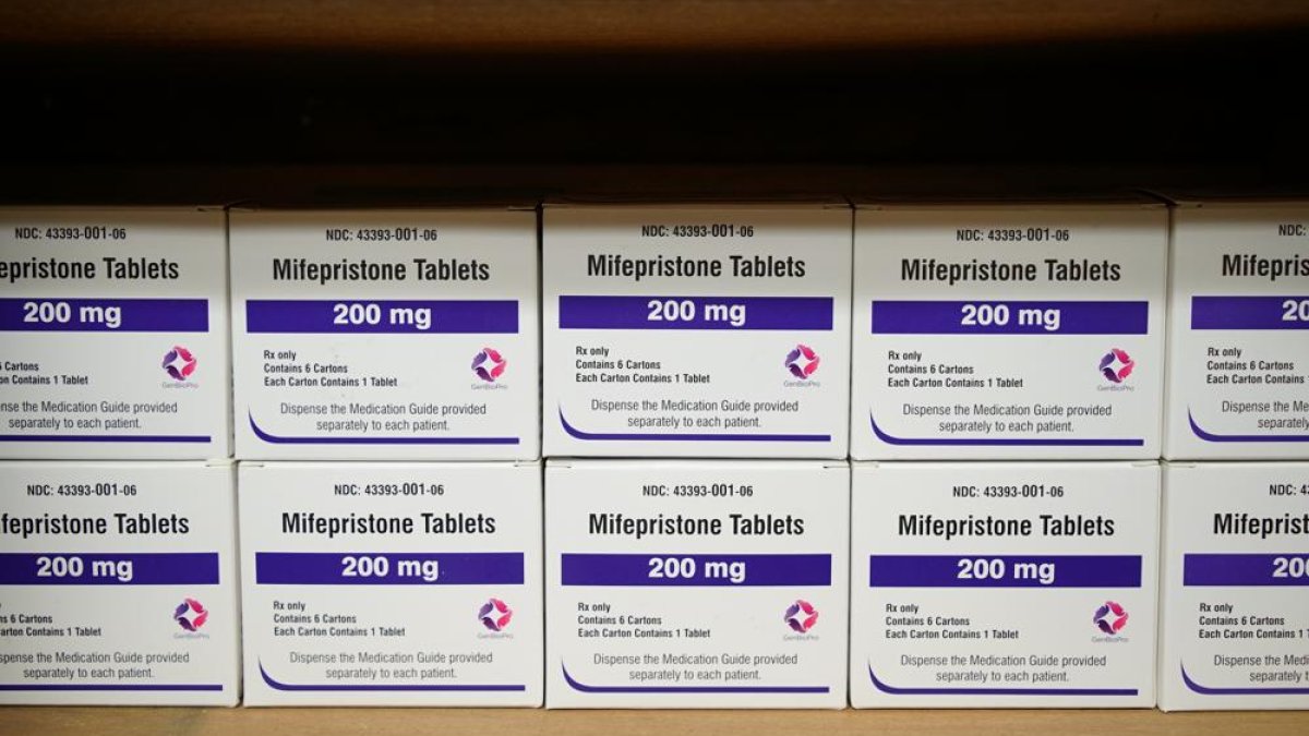 Abortion Pills: Lawsuits Target State Bans, Claiming FDA Decisions Preempts State Laws – NBC Connecticut - Vimarsana News