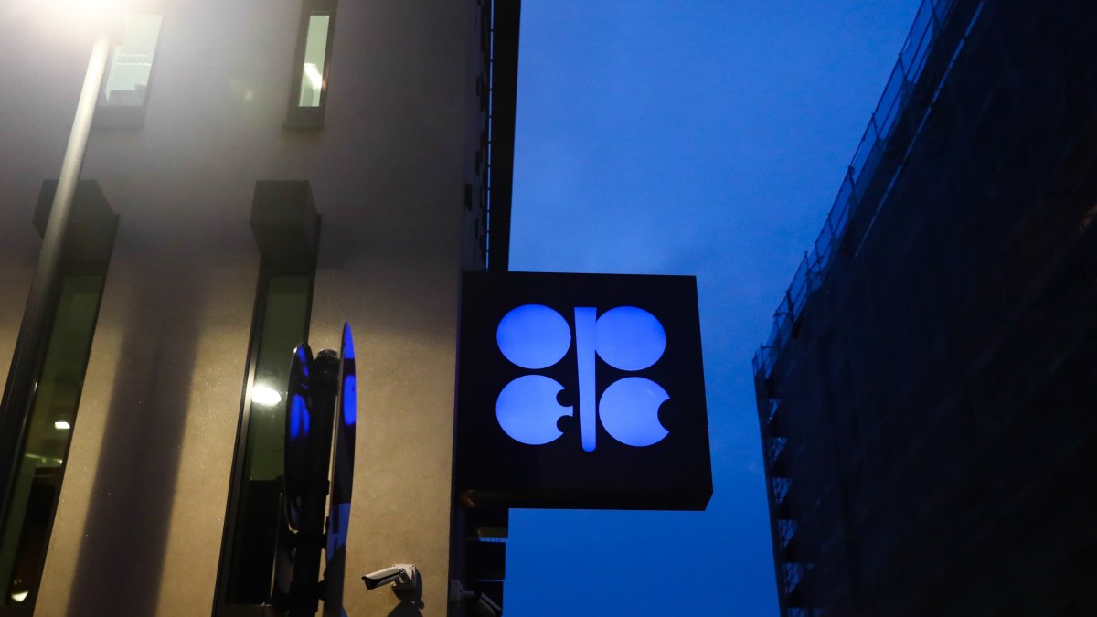 OPEC+ Has 'Kind of Broken Down' as Russia Loses Relevance and Group Faces Tight Spare Capacity – NBC Connecticut - Vimarsana News