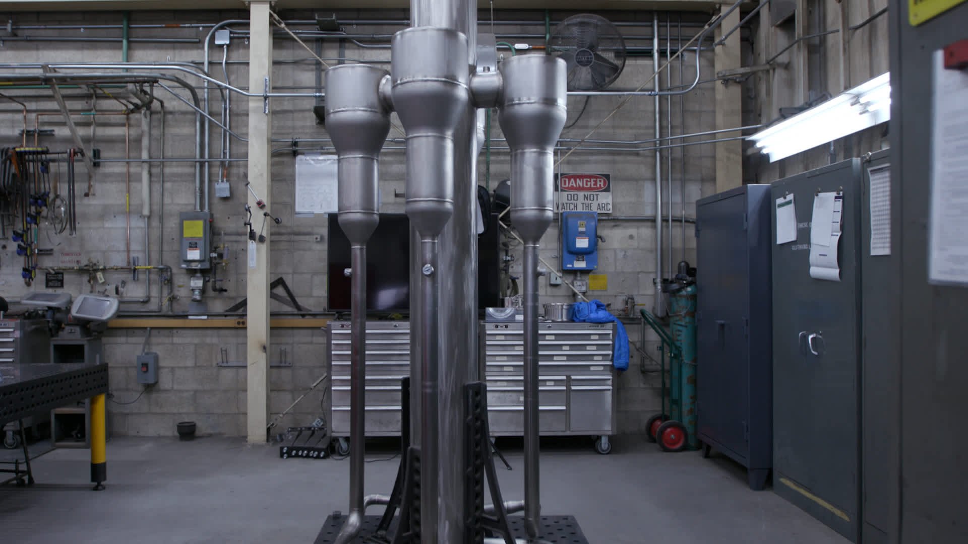 Inside the U.S. Government Project to Create Tiny Nuclear Reactors Like Batteries - Vimarsana News