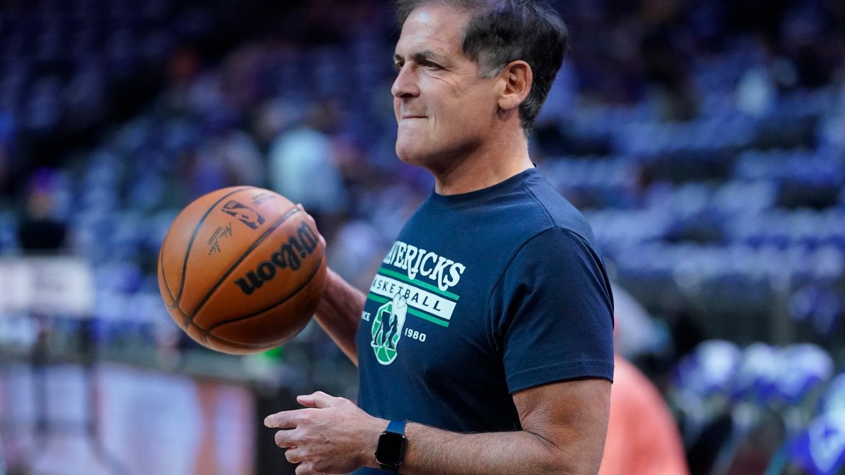 Mark Cuban Shares His Money-Saving Grocery Store Hack – NBC Connecticut - Vimarsana News