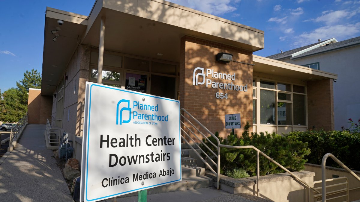 Here is Where Abortion Acess Could Affect the Midterm Elections – NBC Connecticut - Vimarsana News