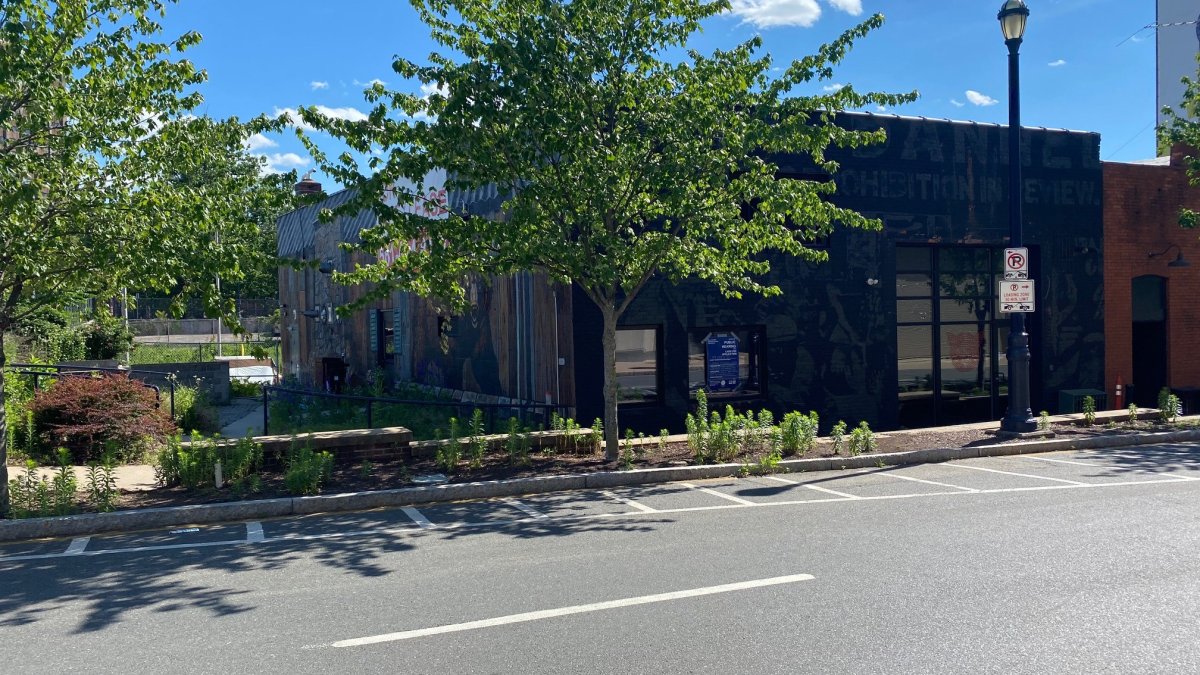 Concerns Raised About Recreational Cannabis Shop Opening in Hartford - Vimarsana News