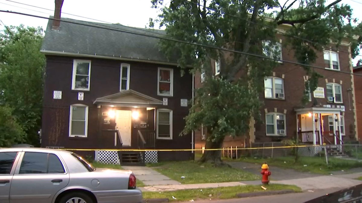 Police arrest person accused of killing man in broad daylight in ...