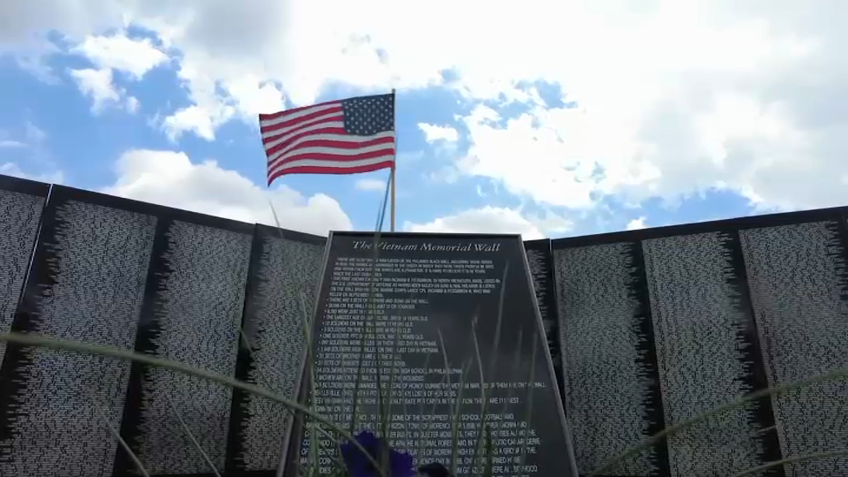 Cháu gái cựu chiến binh Việt Nam mang bức tường tưởng niệm du lịch đến Cheshire – NBC Connecticut