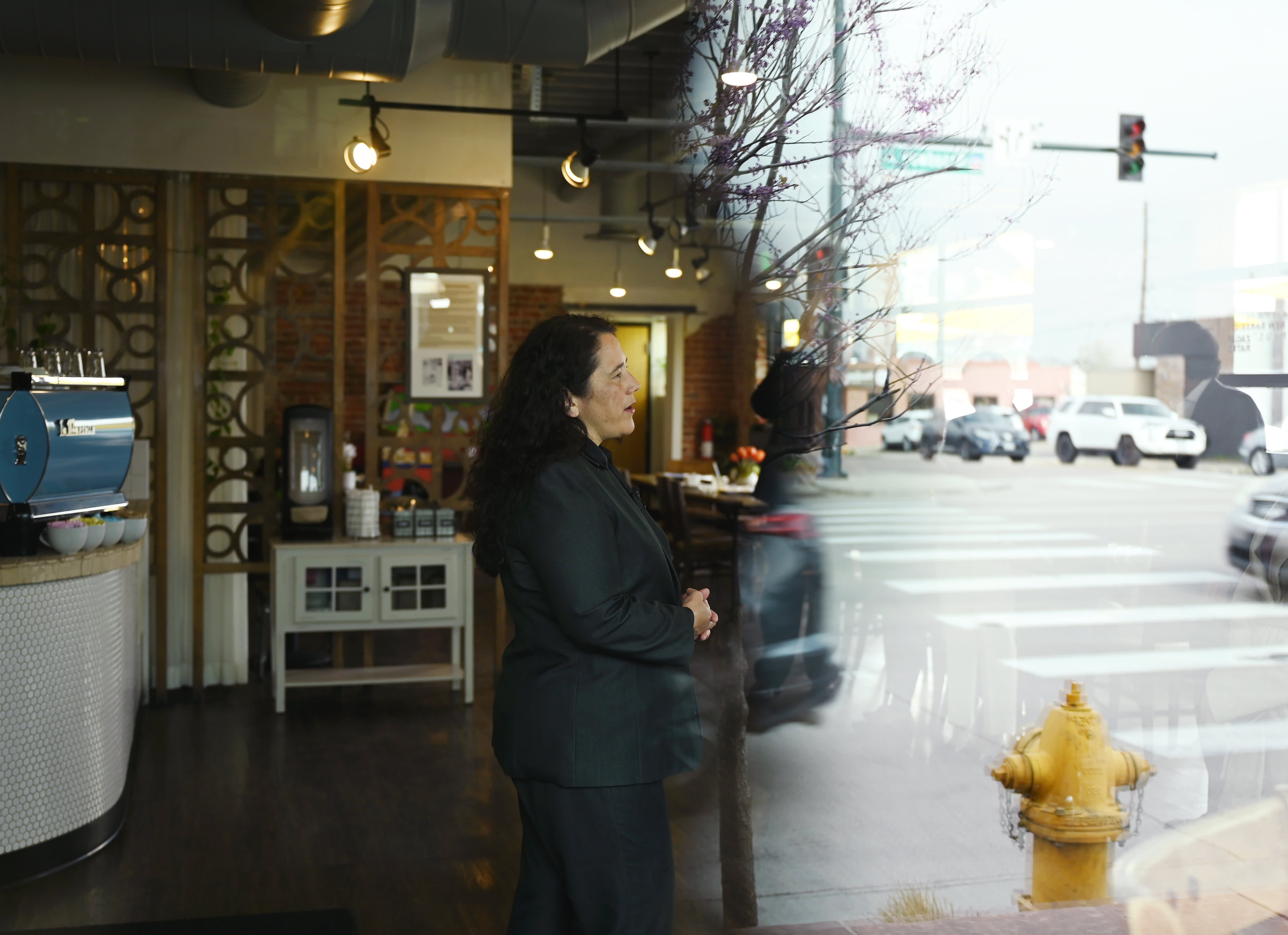 Main Street Lands Record $154 Billion in Federal Contracts, But Fewer Small Businesses Benefit - Vimarsana News