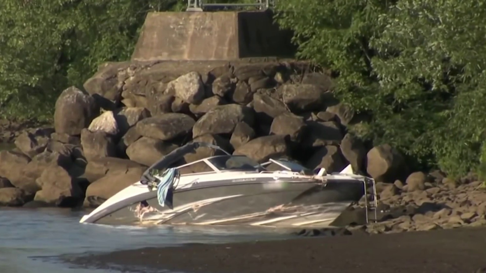 Officials Investigating Fatal Boat Crash On Connecticut River – NBC ...