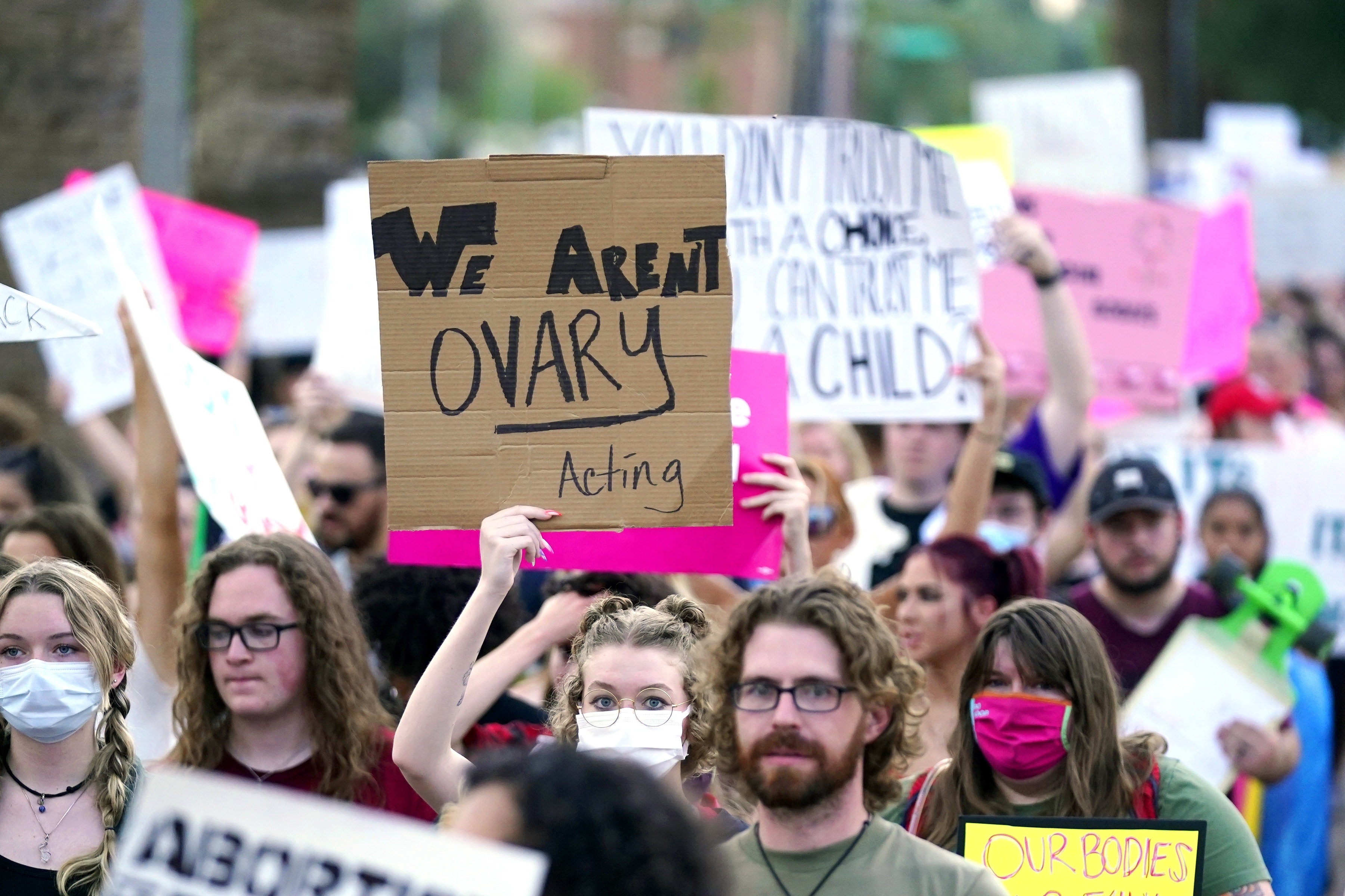 Federal Judge Blocks Arizona's 'Personhood' Abortion Law – NBC Connecticut - Vimarsana News