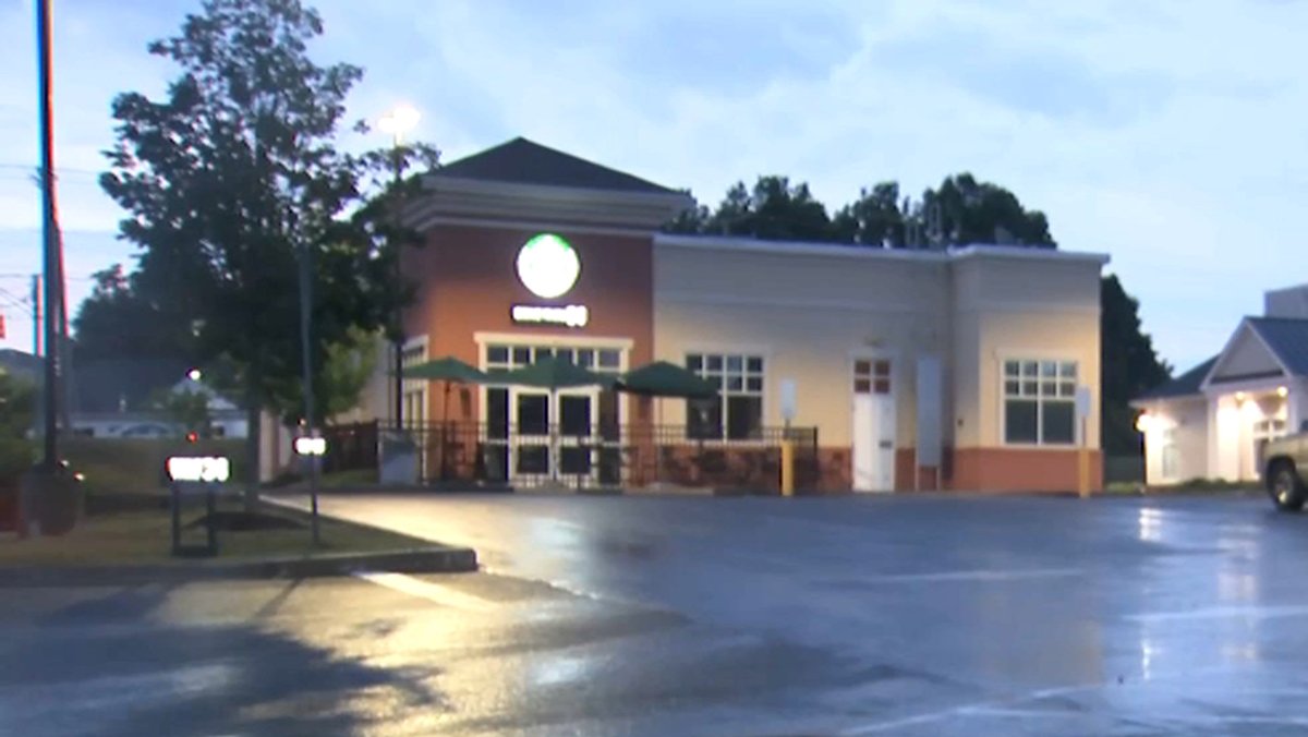 Employees at Vernon Starbucks Deciding Whether to Unionize - Vimarsana News