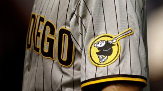 What MLB teams will have uniform ad patches in 2023?
