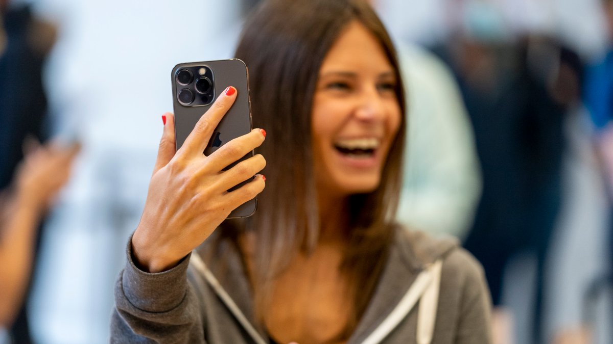 Gadget Season Is Here — New Folding Phones, Watches and Earbuds Are Coming - Vimarsana News