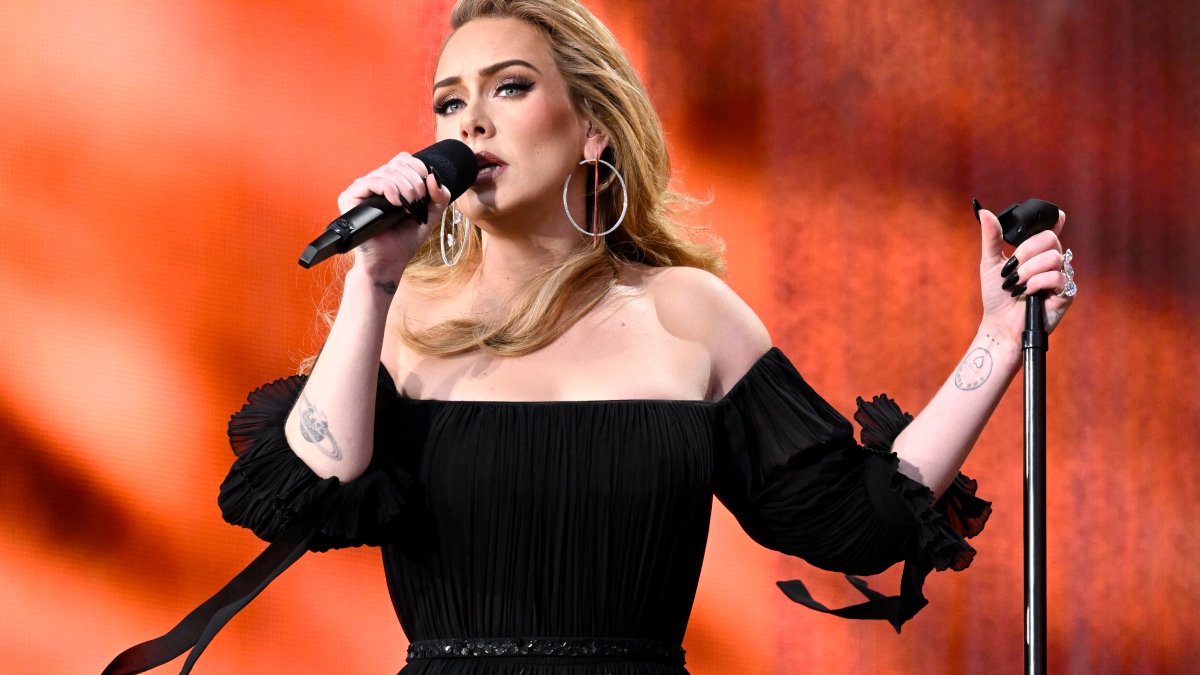 Adele Shared the 'Worst Moment' of Her Career So Far—and What It Taught Her: 'It Was Devastating' – NBC Connecticut - Vimarsana News