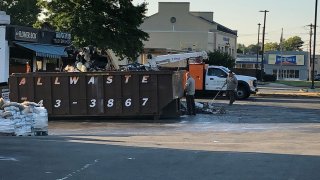 Garbage truck on Silas Dean Highway in Wethersfield