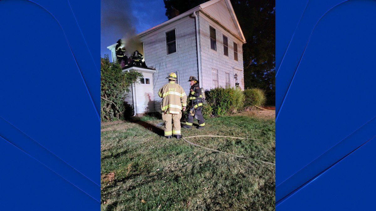 Firefighter Injured Battling House Fire in Rocky Hill – NBC Connecticut