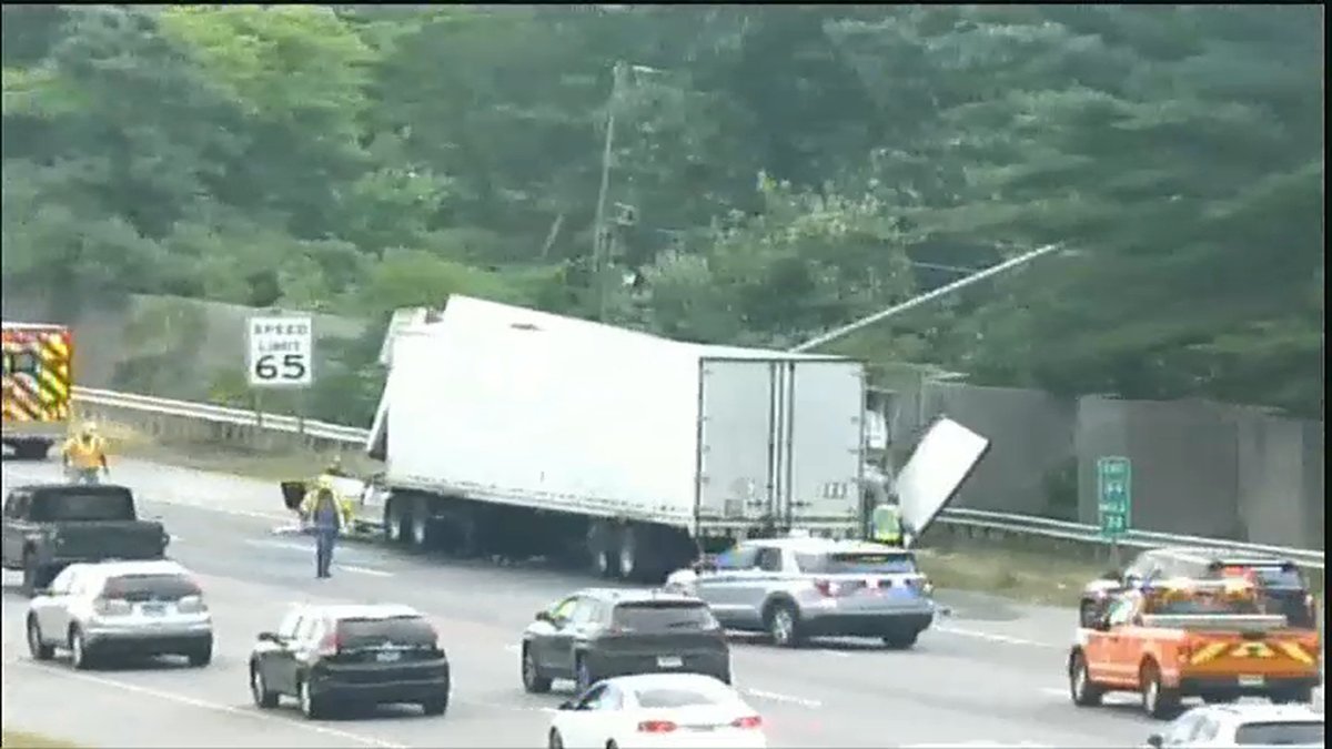 Three Hospitalized After Tractor-Trailer Crash I-84 East in Vernon - Vimarsana News