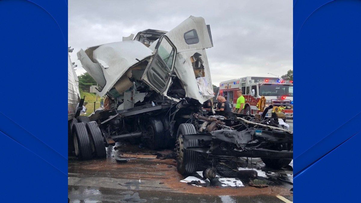 Three Hospitalized After Tractor Trailer Crash I 84 East In Vernon Nbc Connecticut 9878