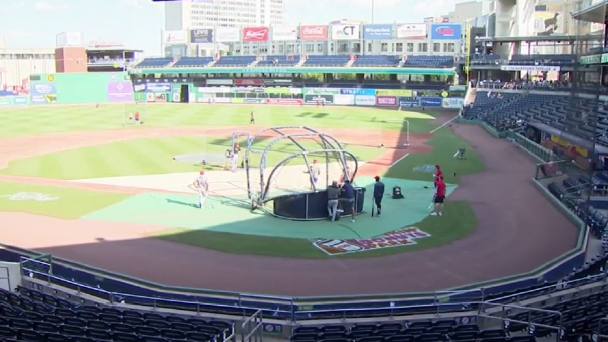 Yard Goats to Retire Hall of Famer Roberto Clemente #21 at Dunkin