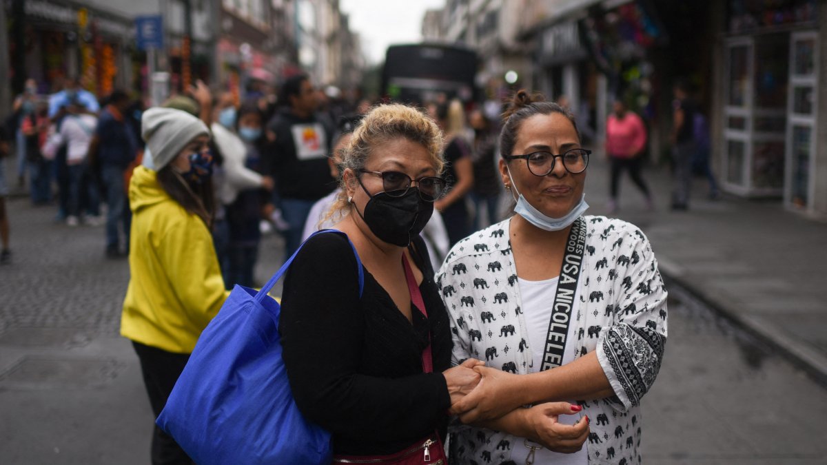 Strong Quake Shakes Mexican Coast, Kills 1 on Anniversary of Other Deadly Quakes - Vimarsana News