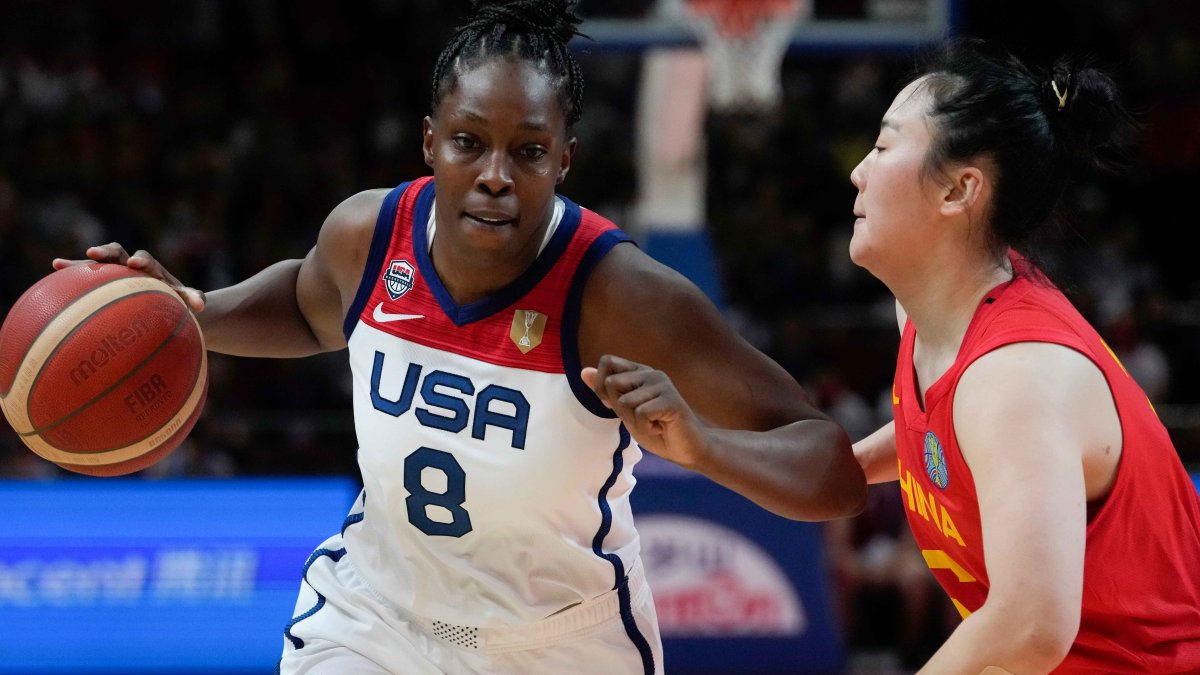 A'ja Wilson, Chelsea Gray Lead US to Win Over China in FIBA Women's World  Cup – NBC Connecticut