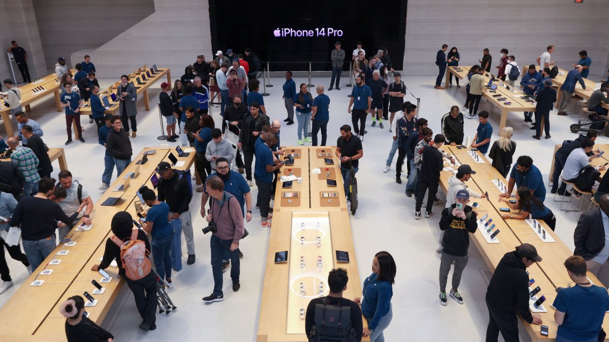 Stocks Making the Biggest Moves Midday: Apple, Amazon, Intel and More - Vimarsana News