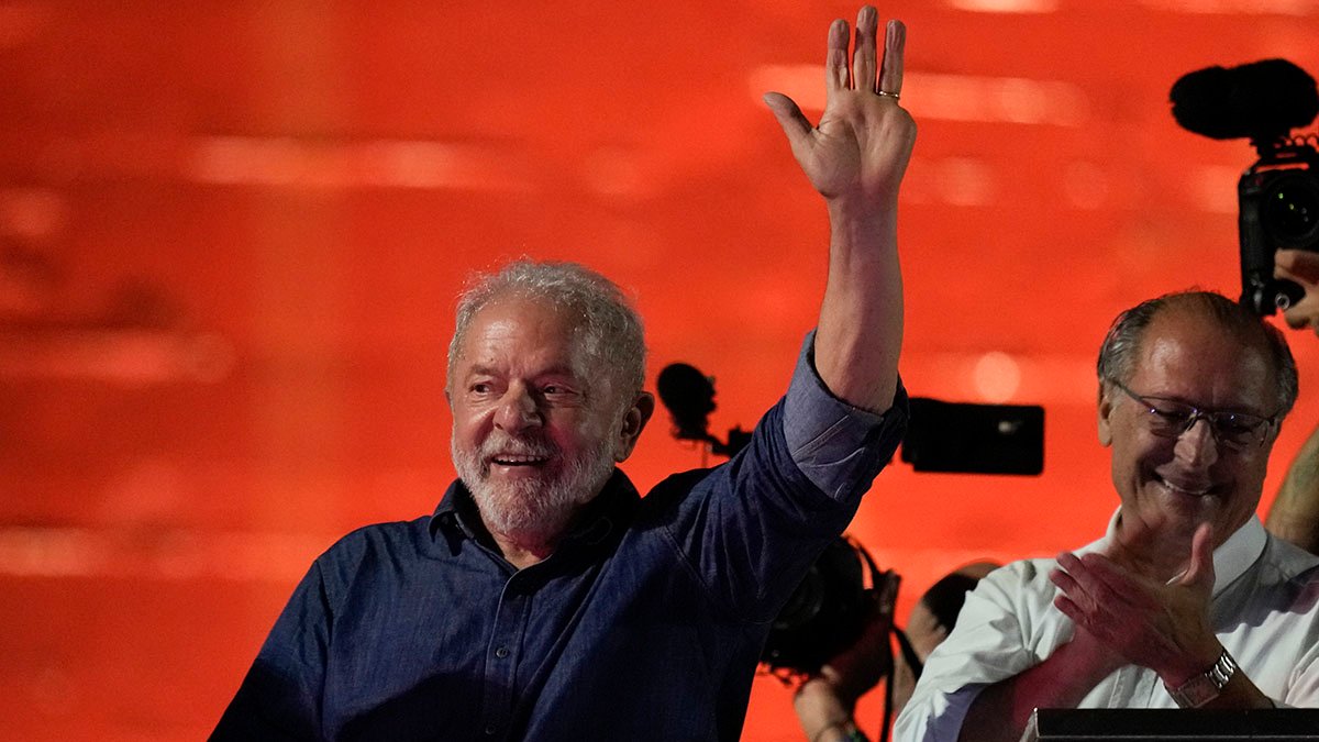 Brazil's Lula to Reclaim Presidency After Beating Bolsonaro - Vimarsana News