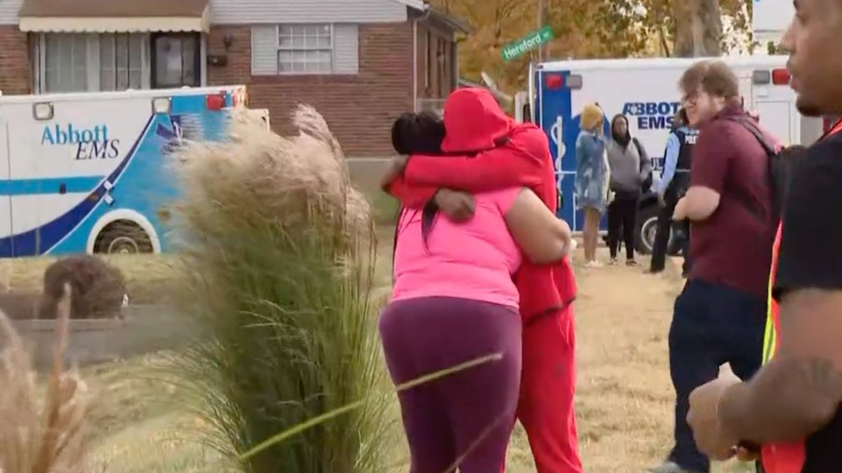 St. Louis Gunman Had AR-15-Style Weapon and 600 Rounds – NBC Connecticut - Vimarsana News