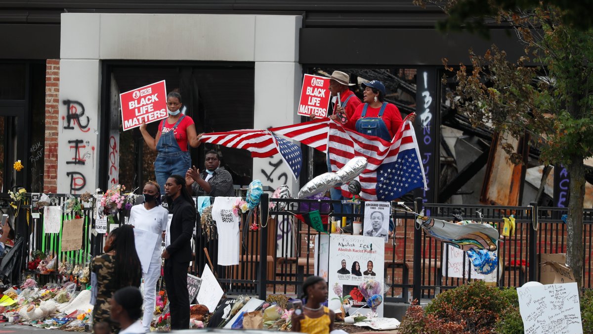 Atlanta to Pay $1M Settlement to Family of Rayshard Brooks – NBC Connecticut - Vimarsana News