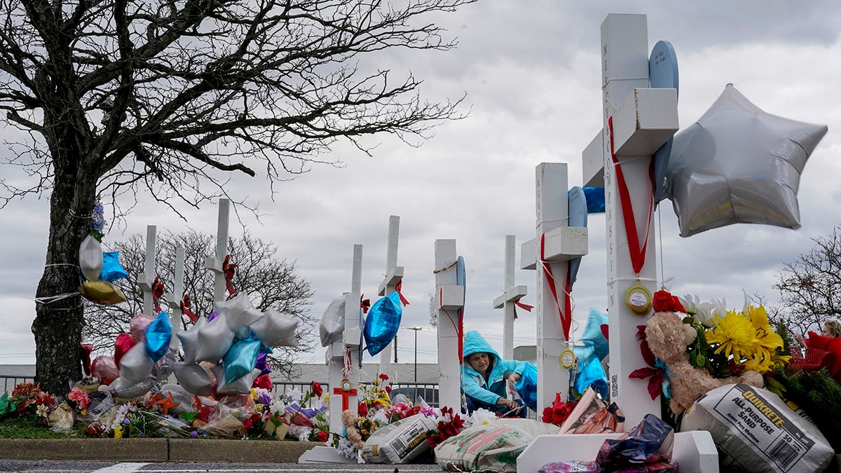 Virginia Walmart Shooting Survivor Sues for $50 Million – NBC Connecticut - Vimarsana News