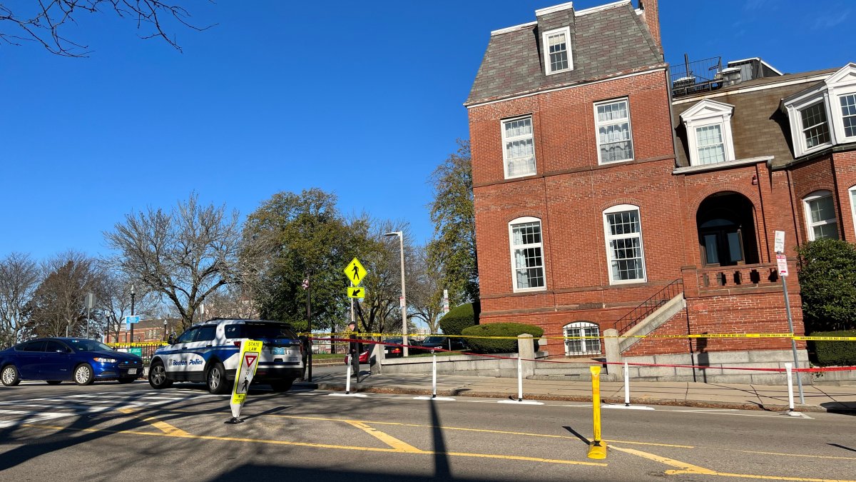 South Boston Investigation Continues After Fetus or Infant Found in Freezer – NBC Connecticut - Vimarsana News