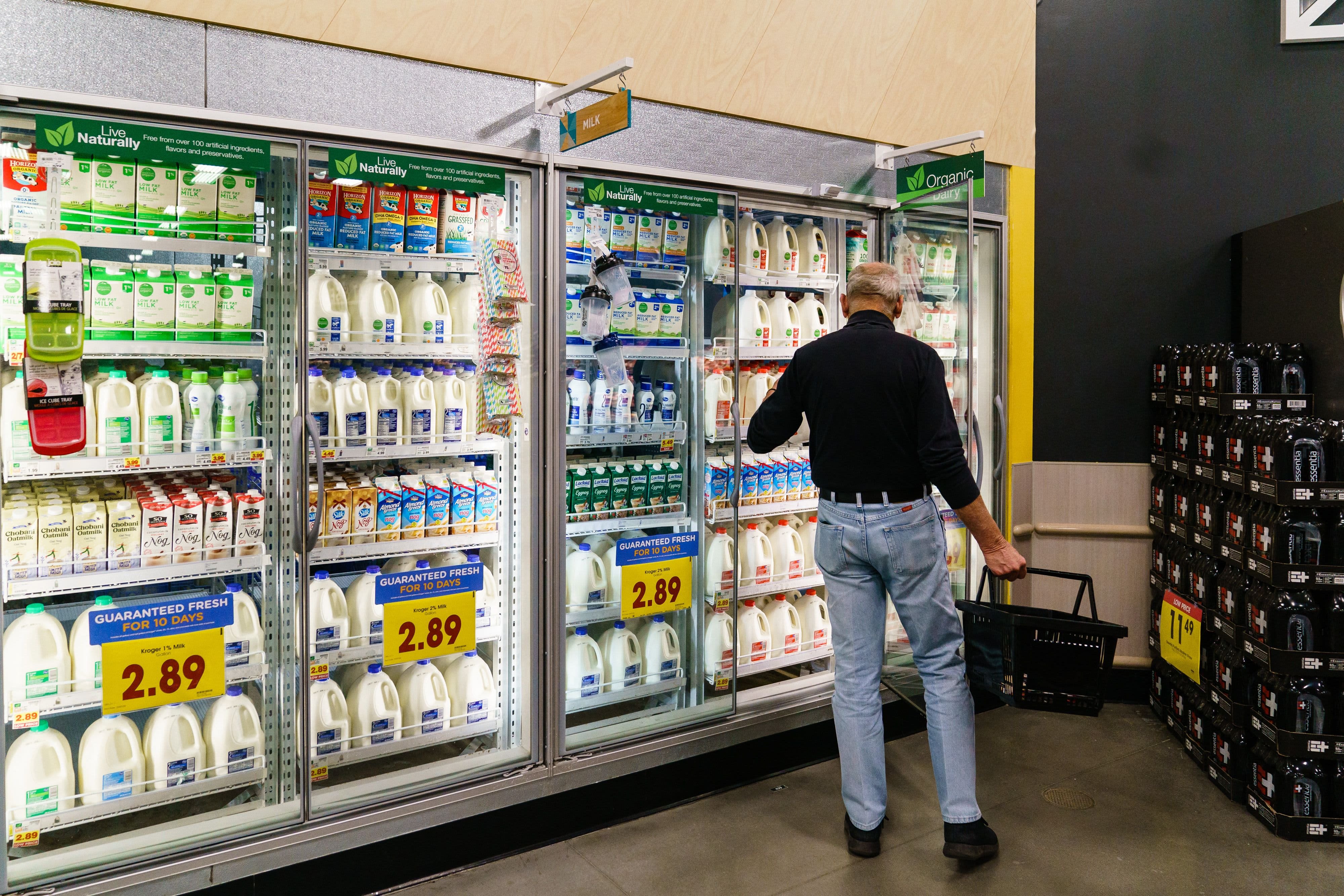 Economists Think Inflation Has Peaked. Main Street Is Preparing for More Pain - Vimarsana News