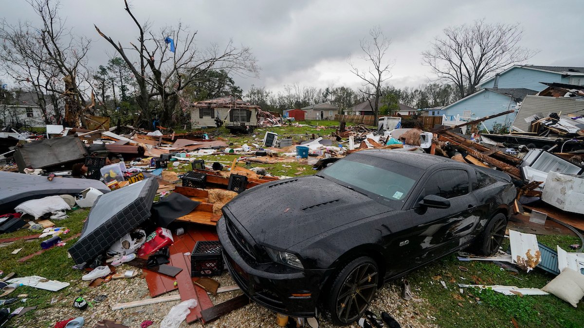 'Very Violent Tornado': Deadly Twisters Rip Across Southern States – NBC Connecticut - Vimarsana News