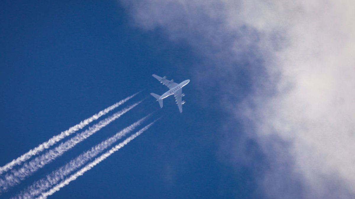 Is Climate Change Making Flying More Dangerous? – NBC Connecticut - Vimarsana News