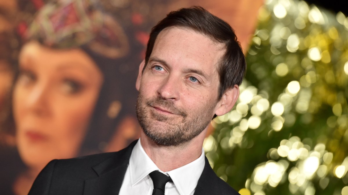 Tobey Maguire shares sweet red carpet moment with 16-year-old