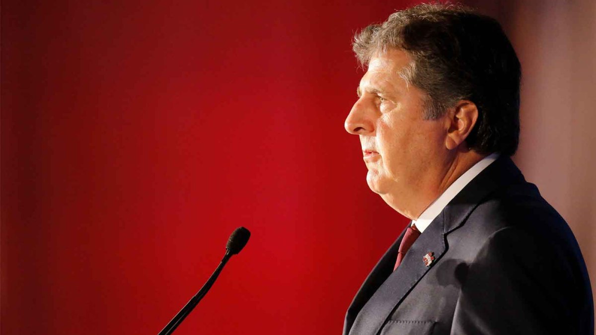 Mike Leach Remembered Across College Football, Sports World – NBC Connecticut - Vimarsana News