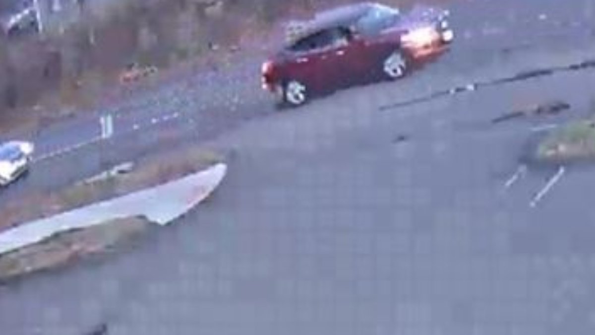 Bethel Police Look for Car Involved in Deadly HitandRun NBC Connecticut
