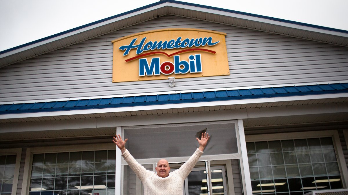 Maine $1.35 Billion Mega Millions Jackpot Winner Comes Forward – NBC Connecticut - Vimarsana News