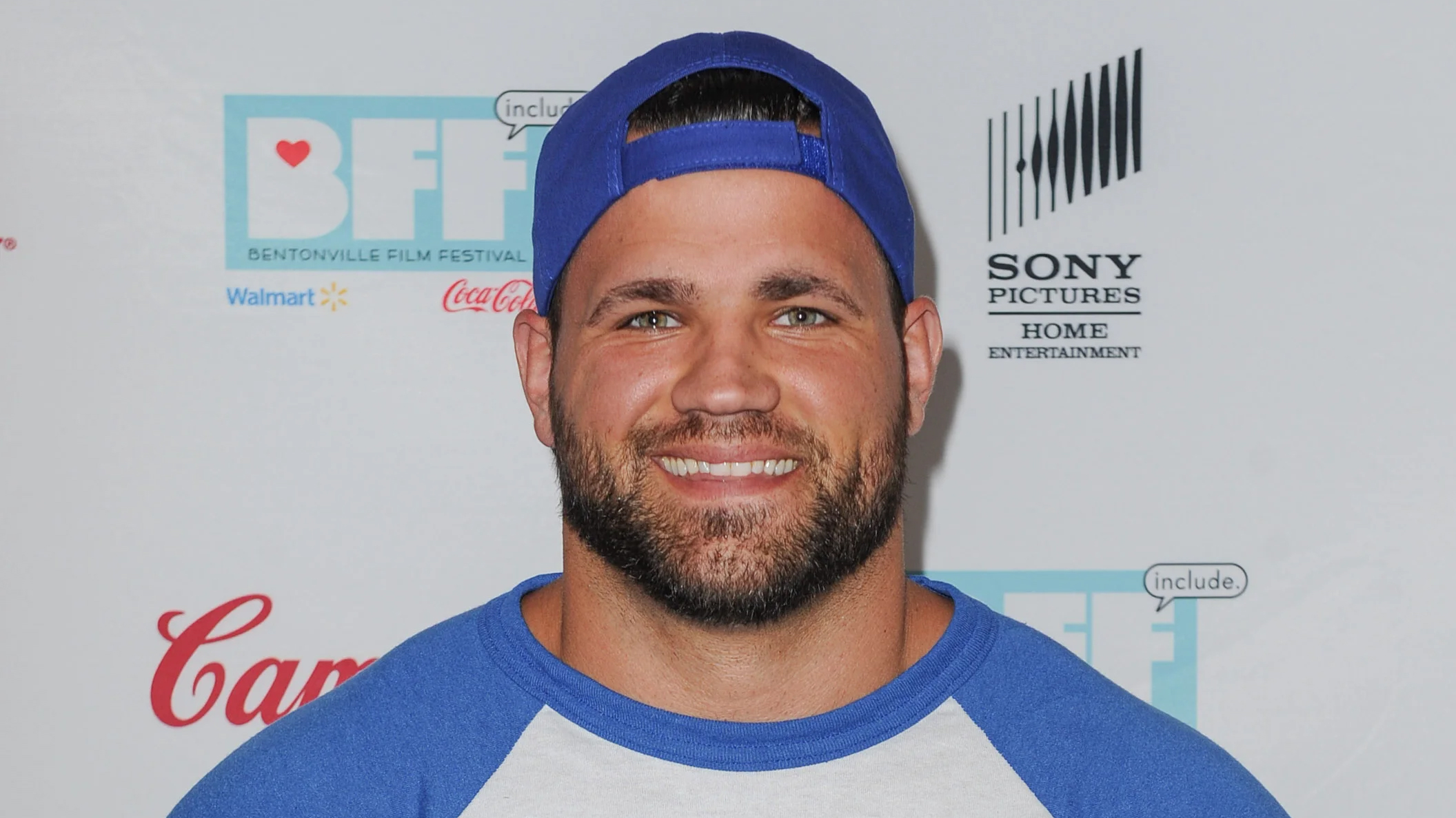 Report: Former running back Peyton Hillis in ICU after rescuing