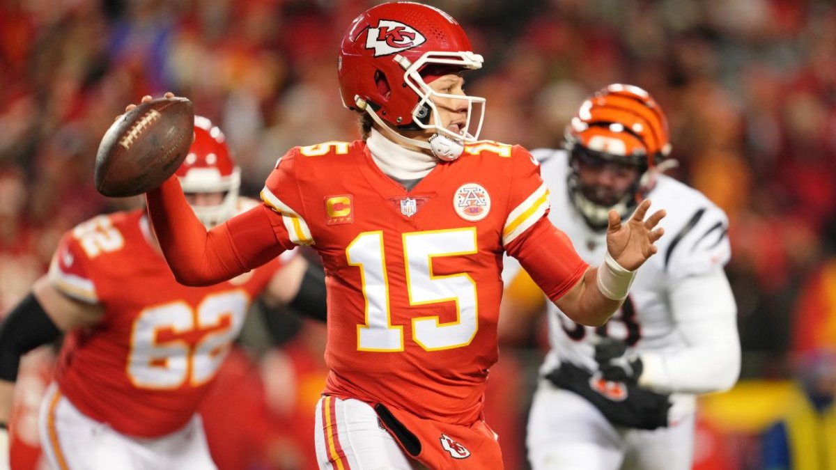 Super Bowl 57 Leveraging Tails: Bet on the incomparable Patrick Mahomes  against the Philadelphia Eagles, NFL and NCAA Betting Picks