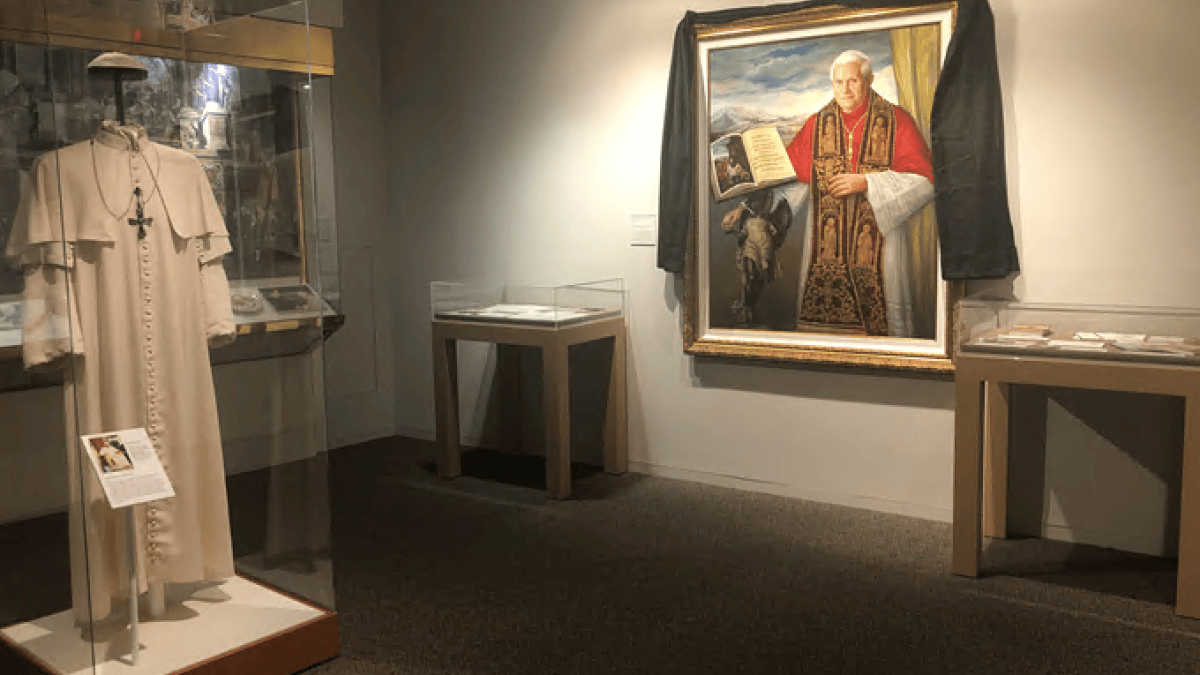 Exhibit Honoring Pope Emeritus Benedict XVI Opens in New Haven - Vimarsana News