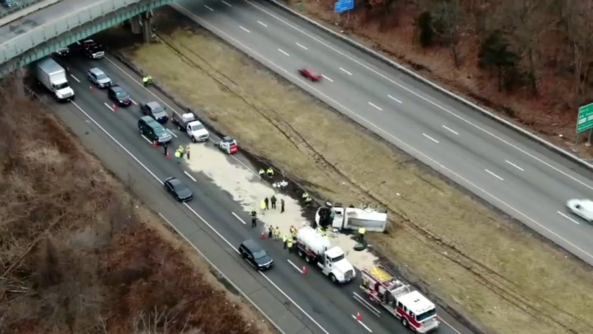 Overturned Tanker, Oil Spill Caused Delays on I91 North in Wallingford