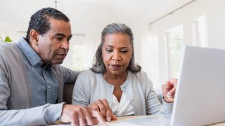 Married Filing Jointly Vs. Separately: How to Know When Filing Apart Makes Sense