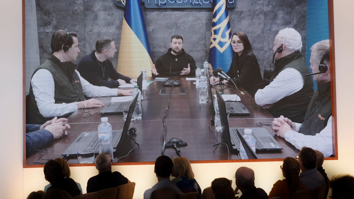Ukraine Plots Post-War Rebuilding Effort With JPMorgan Chase as Economic Advisor - Vimarsana News