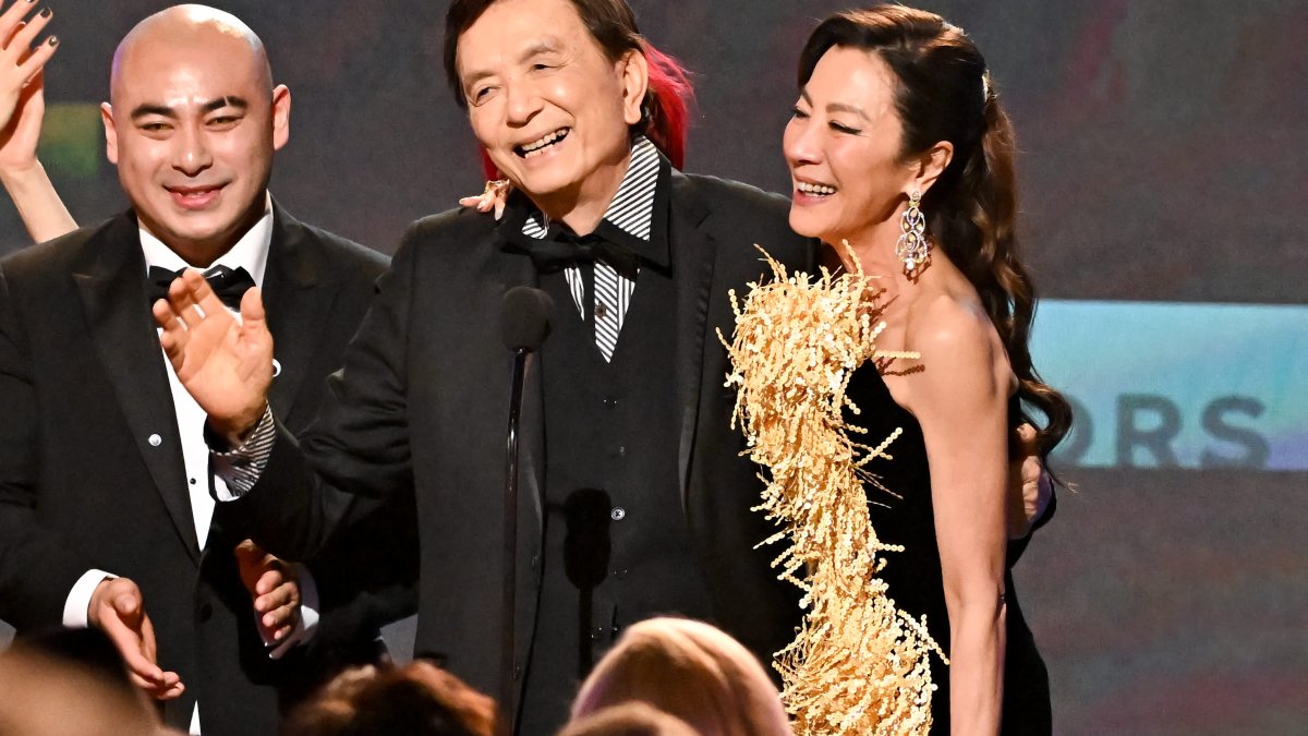 Why 94-Year-Old 'Everything Everywhere All at Once' Star James Hong Says He's Not Close to Retiring – NBC Connecticut - Vimarsana News