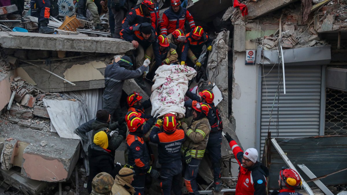 Death Toll From Syria & Turkey Earthquake Tops 25,000 – NBC Connecticut - Vimarsana News