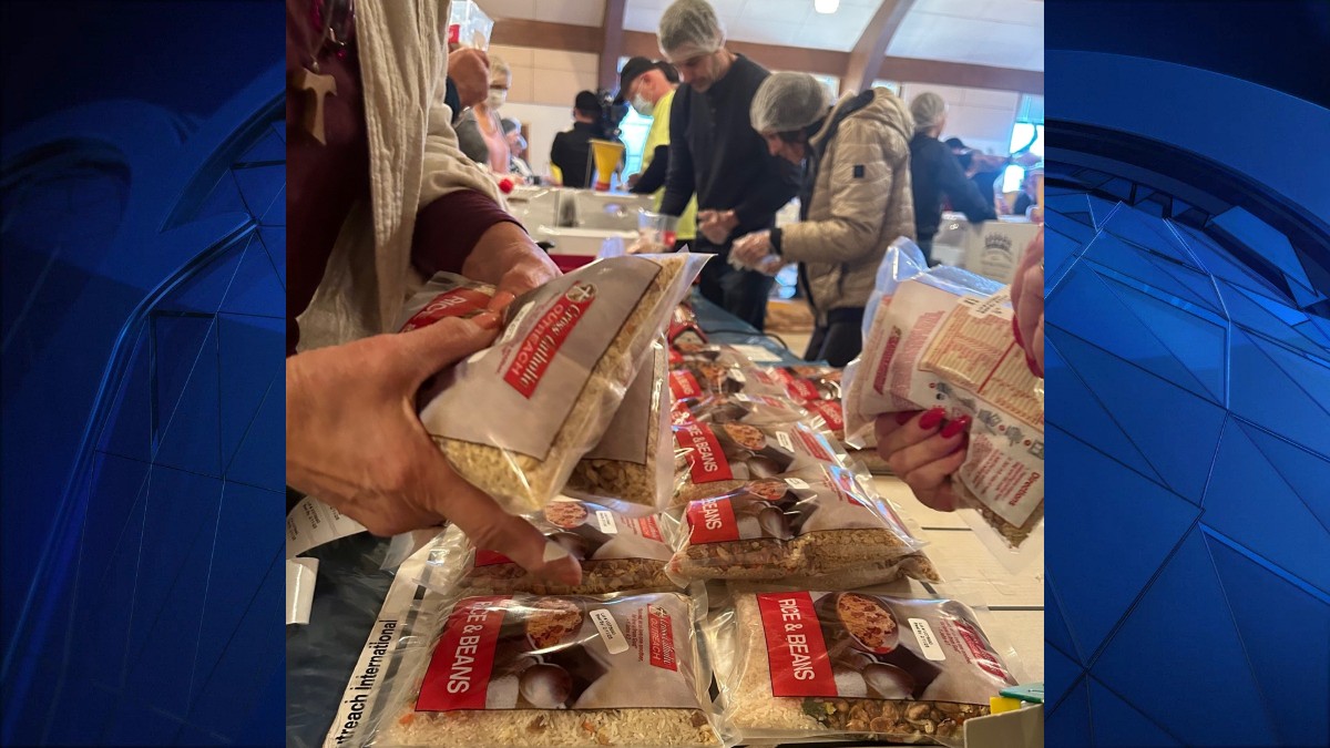 Volunteers in Branford Pack 40,000 Meals for Families and Children in