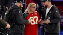 Jason Kelce, Donna Kelce, Travis Kelce