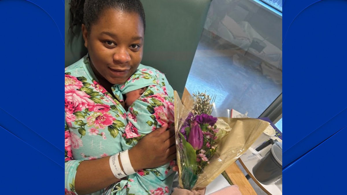 Iris Fund Delivers Flowers to Mothers, Staff in NICU at Some CT Hospitals - Vimarsana News