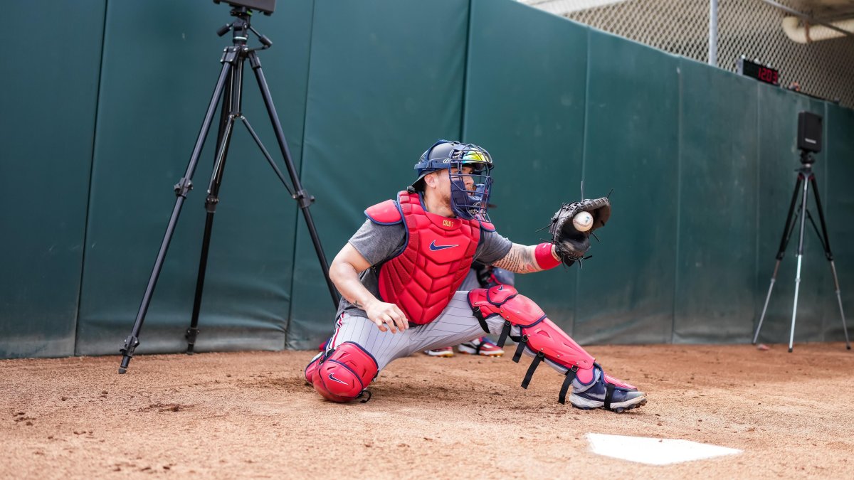 MLB catchers wary of looming robo umps amid rules changes - The