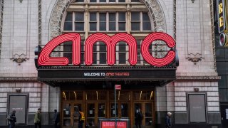 AMC Plunges as Investors Approve Reverse Stock Split, APE Share Conversion