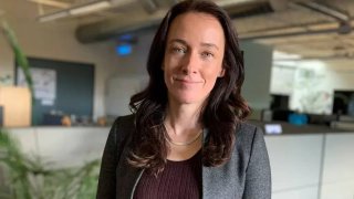 Kristen Fortney is CEO and co-founder of BioAge, a clinical stage biotech developing a pipeline of treatments to extend healthy lifespan by targeting molecular causes of aging. As a postdoctoral researcher at Stanford University, she used bioinformatics to study the genetics of supercentenarians — people who live to the age of 110 and beyond.