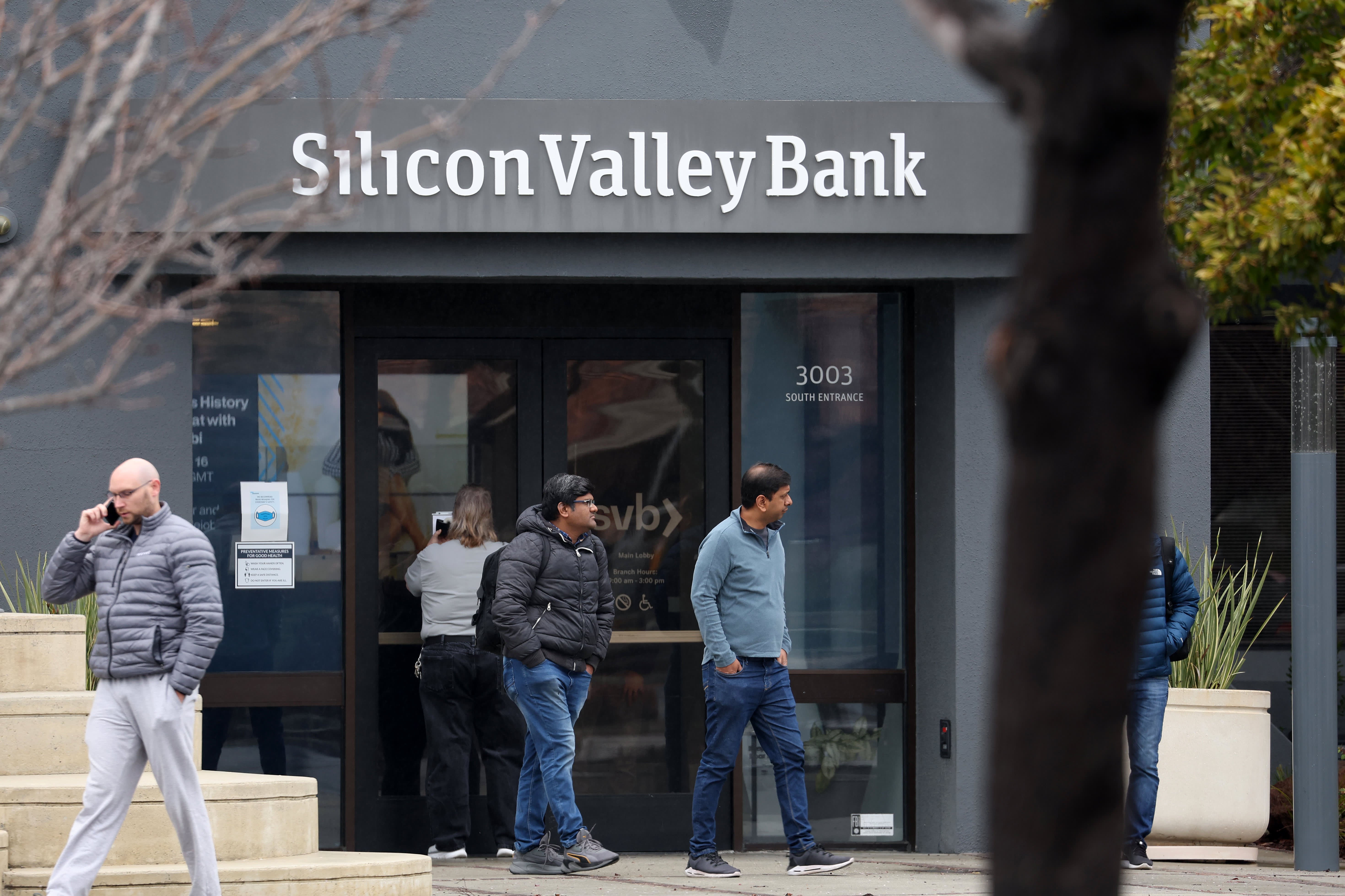 Investors Implore the Government to Step in After Silicon Valley Bank Failure - Vimarsana News
